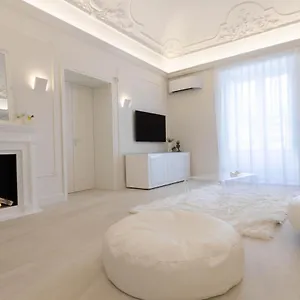 Anais Luxury - Centro Apartment Catania